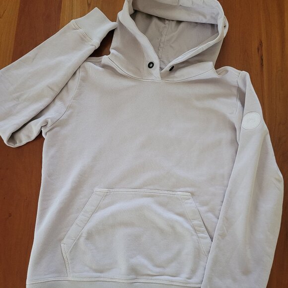 Canada Goose Hoodie in Lucent Rose - Picture 1 of 15